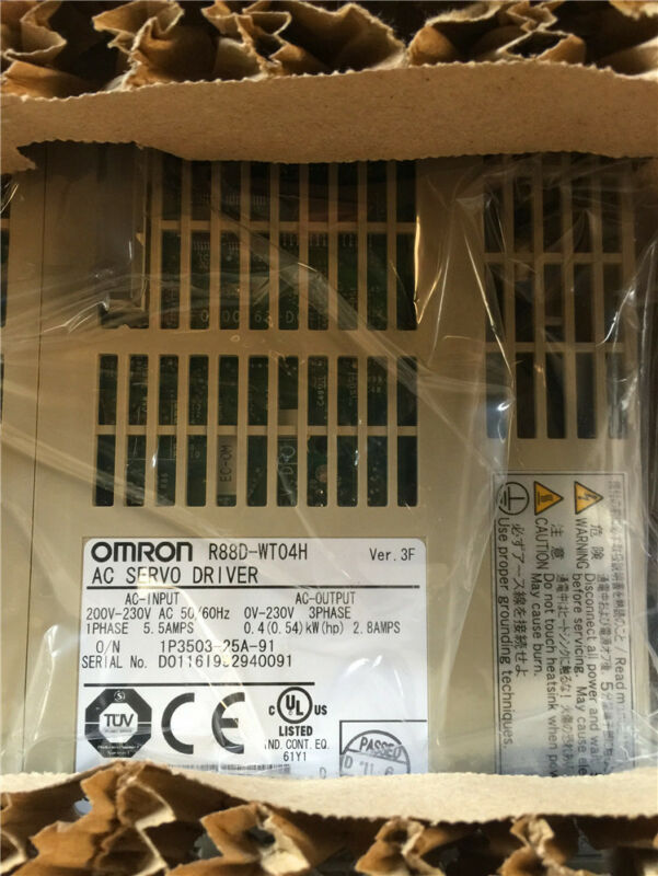  1PC OMRON AC SERVO DRIVER R88D-WT04H R88DWT04H NEW FREE EXPEDITED SHIP