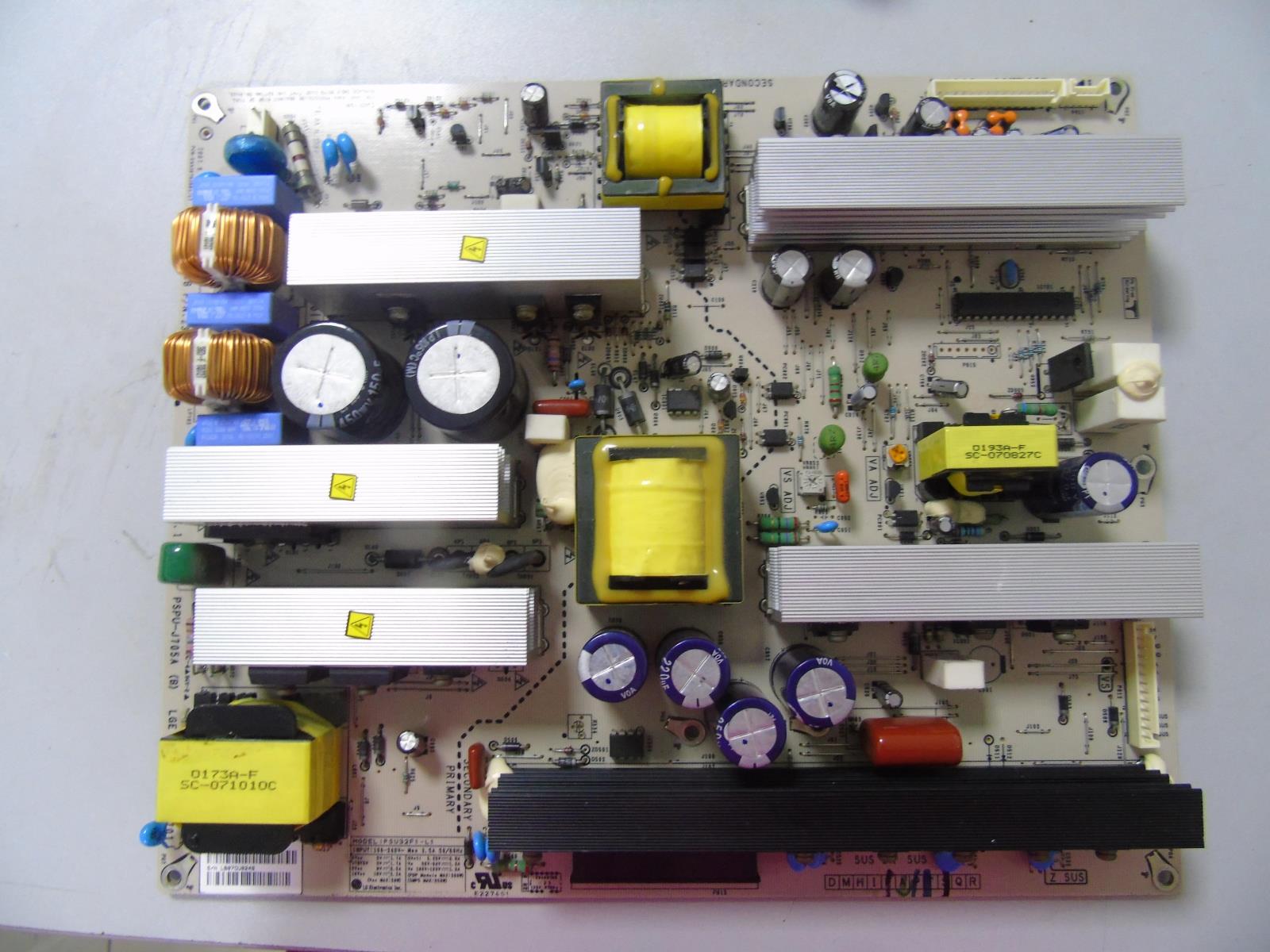 LG EAY39810701 (2300KEG017G-F) Power Supply for 32PC5RV-UG